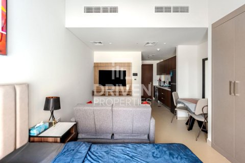 Apartment in Al Furjan, Dubai, UAE 1 room, 37.25 sq.m. № 744525