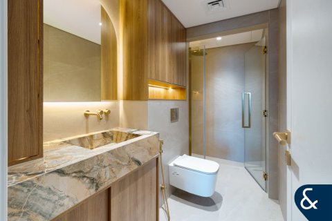 Appartement te huur in Business Bay, Dubai, VAE 2 slaapkamers, 118 vr.m., nr 688834 - foto 9