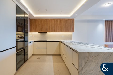 Appartement te huur in Business Bay, Dubai, VAE 2 slaapkamers, 118 vr.m., nr 688834 - foto 5