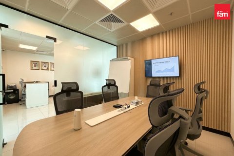 Business Bay, Dubai, संयुक्त अरब अमीरात में कार्यालय, 70.4 वर्ग मीटर, संख्या 758208 - फ़ोटो 2