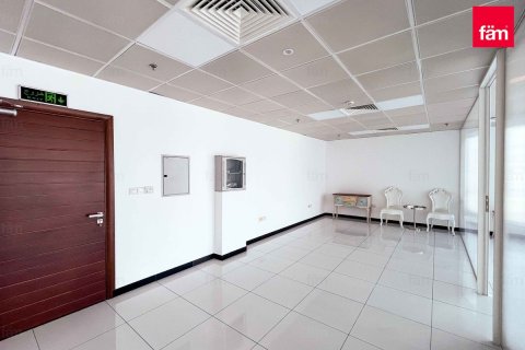 Ured u gradu Business Bay, Dubai, UAE 70.4 m2 Br. 758208