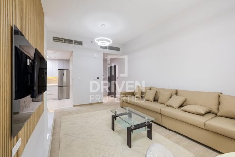 آپارتمان برای اجاره در Business Bay، Dubai، امارات متحده عربی 1 خوابه ، 71.35 متر مربع ، شماره 746249 - تصویر 2