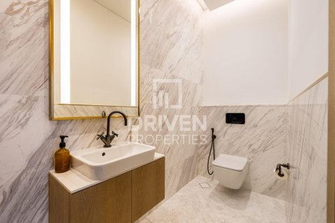Apartament në Business Bay, Dubai, Emiratet e Bashkuara Arabe 2 dhoma gjumi, 196.3 m2. № 746247 - Foto 18