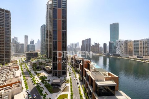 Apartament në Business Bay, Dubai, Emiratet e Bashkuara Arabe 2 dhoma gjumi, 196.3 m2. № 746247 - Foto 27