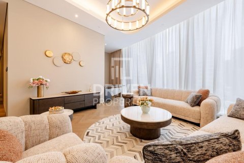 Apartament në Business Bay, Dubai, Emiratet e Bashkuara Arabe 2 dhoma gjumi, 196.3 m2. № 746247 - Foto 3