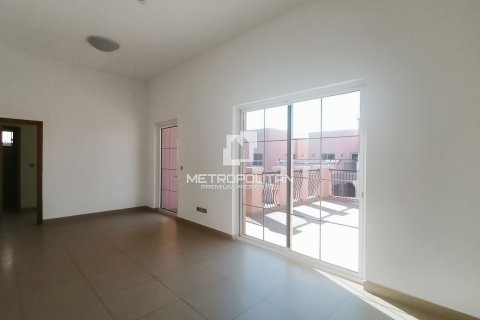 Villa te koop in Nadd Al Sheba, Dubai, VAE 4 slaapkamers, 354 vr.m., nr 664895 - foto 13