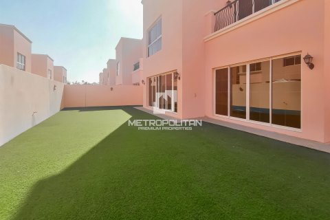 Villa te koop in Nadd Al Sheba, Dubai, VAE 4 slaapkamers, 354 vr.m., nr 664895 - foto 18