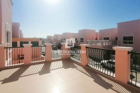 Villa te koop in Nadd Al Sheba, Dubai, VAE 4 slaapkamers, 354 vr.m., nr 664895 - foto 26