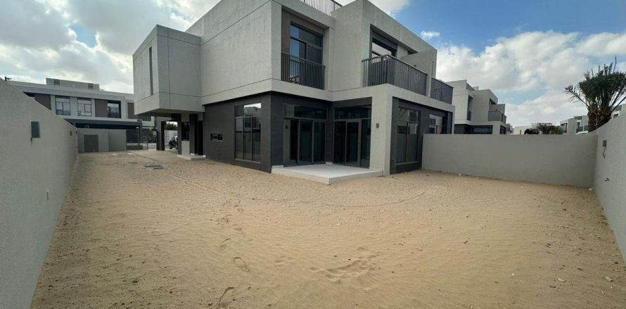 Villa i Dubai, Emiratene 4 soverom, 375.3 kvm nr. 702373