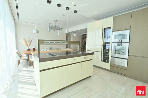 Apartman u Dubai, UAE 5 spavaćih soba, 566.7 m2 Br. 722126 - fotografija 12