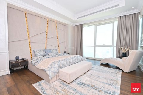 Apartman u Dubai, UAE 5 spavaćih soba, 566.7 m2 Br. 722126 - fotografija 16