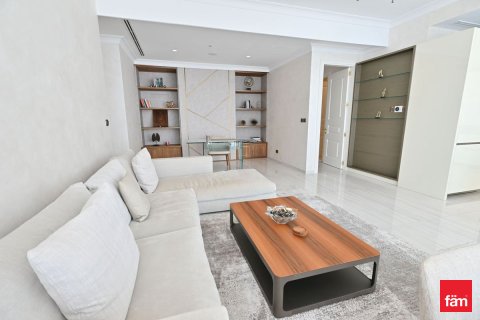Apartman u Dubai, UAE 5 spavaćih soba, 566.7 m2 Br. 722126 - fotografija 8