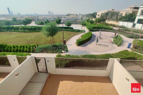 טאונהאוס להשכרה ב Dubai, איחוד האמירויות  3 חדרי שינה, 163.6 מ"ר, מספר 722128 - תמונה 2
