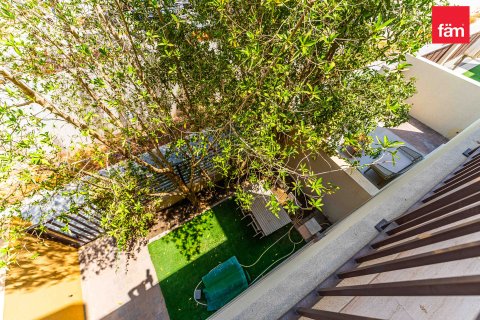 טאונהאוס למכירה ב Dubai, איחוד האמירויות 4 חדרי שינה, 156 מ"ר, מספר 722129 - תמונה 12
