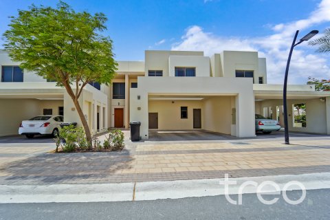 Villa uthyres i Town Square, Dubai, UAE 3 sovrum, 220.27 kvm Nr. 761439 - fotografi 1