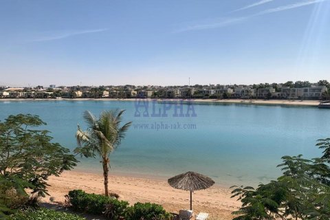 Vila u Mina Al Arab, Ras Al Khaimah, UAE 4 spavaćih soba, 457.1 m2 Br. 662765 - fotografija 3