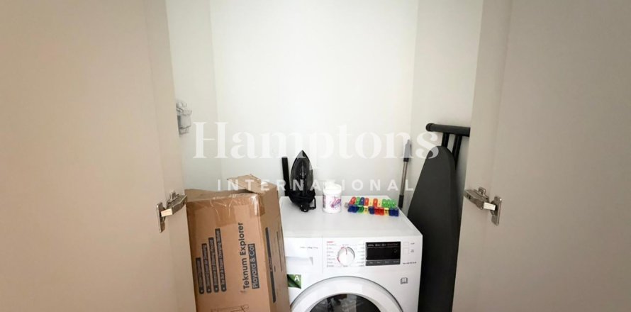 Lägenhet i Dubai Harbour, Dubai, UAE 1 sovrum, 68.8792 kvm Nr. 690524