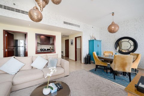 Apartment til leje i Jumeirah Beach Residence, Dubai, UAE 2 soveværelser, 115 kvm № 680602 - foto 4