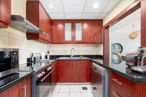 Apartment til leje i Jumeirah Beach Residence, Dubai, UAE 2 soveværelser, 115 kvm № 680602 - foto 13