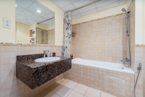 Apartment til leje i Jumeirah Beach Residence, Dubai, UAE 2 soveværelser, 115 kvm № 680602 - foto 15