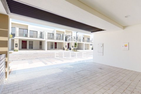 Maison de ville à louer à Tilal Al Ghaf, Dubai, EAU 3 chambres, 145 m2 № 736470 - photo 26
