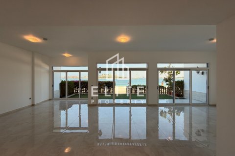 Villa Palm Jumeirah, Dubaijā, AAE 5 istabas, 264 m2 Nr. 736469 - attēls 2