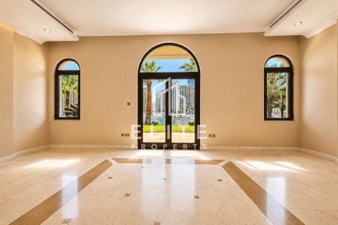 Üürile anda villa asukohaga Palm Jumeirah, Dubai, AÜE: 6 magamistoaga, 1242 m² Nr 736467 - pilt 17