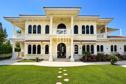 Üürile anda villa asukohaga Palm Jumeirah, Dubai, AÜE: 6 magamistoaga, 1242 m² Nr 736467 - pilt 2