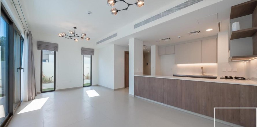 Kuća u nizu u gradu Tilal Al Ghaf, Dubai, UAE 4 spavaće sobe, 241 m2 Br. 647380