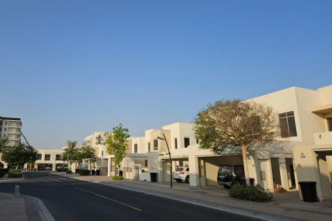 Řadový dům v Dubai, SAE 3 ložnice, 203 m² Č.: 754330 - fotografie 9