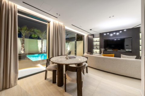 Shtëpi në qytet në Dubai, Emiratet e Bashkuara Arabe 3 dhoma gjumi, 157 m2. № 754317
