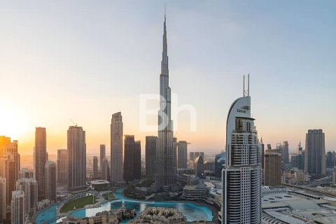 Shtëpi në qytet në Dubai, Emiratet e Bashkuara Arabe 4 dhoma gjumi, 332 m2. № 643093 - Foto 16
