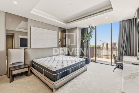 Vila v Jumeirah, Dubai, SAE 3 spálne, 274.53 m2 č. 759605 - Fotografia 12