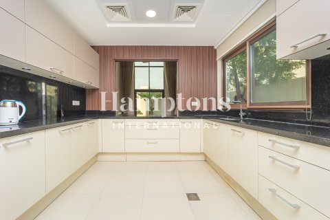 Villa en alquiler en Meydan, Dubai, EAU 6 dormitorios, 511.98843300 m2 № 650928 - foto 8