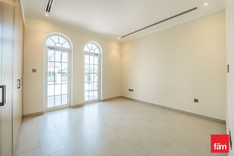 Villa Dubaijā, AAE 4 istabas, 578.6 m2 Nr. 633692 - attēls 15