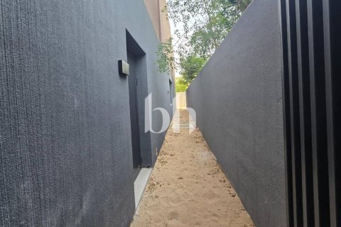 Villa para venda em Tilal City, Sharjah, EAU 5 quartos, 642 m2 № 642838 - foto 17