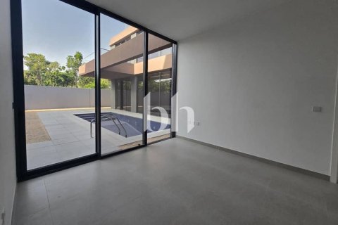 Villa para venda em Tilal City, Sharjah, EAU 5 quartos, 642 m2 № 642838 - foto 1
