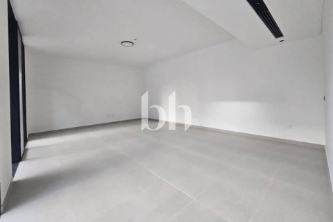 Villa para venda em Tilal City, Sharjah, EAU 5 quartos, 642 m2 № 642838 - foto 4