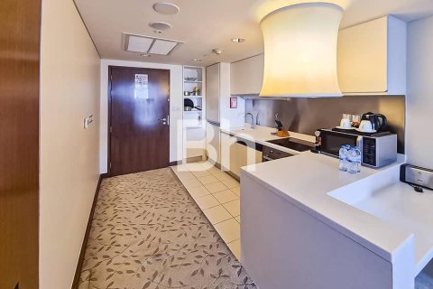 Apartment in Downtown Dubai (Downtown Burj Dubai), UAE 51 sq.m. № 642833 - photo 14