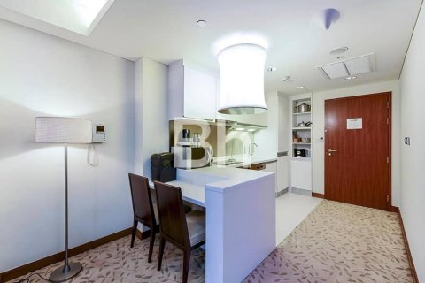 Apartment in Downtown Dubai (Downtown Burj Dubai), UAE 51 sq.m. № 642833 - photo 7