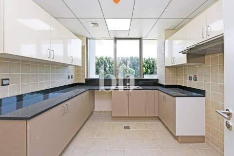 Leilighet til leie i Meydan, Dubai, Emiratene 2 soverom, 143 kvm Nr. 642834 - Foto 4