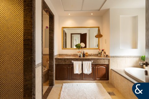 阿联酋 Dubai Arabian Ranches 待售 : 4 卧, 404 平方米 , 编号666342 - 照片 17