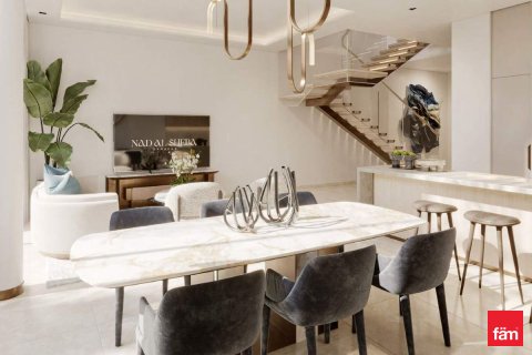 Vila u Dubai, UAE 5 spavaćih soba, 524.9 m2 Br. 662323 - fotografija 2