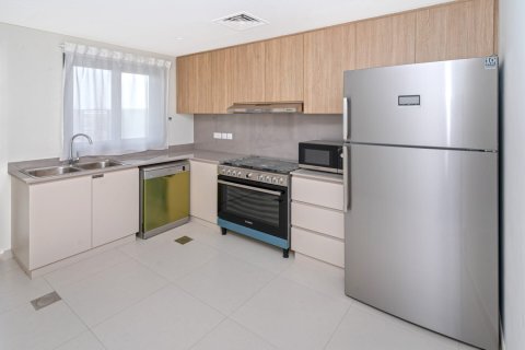 Villa en alquiler en Dubai South (Dubai World Central), Dubai, EAU 2 dormitorios, 129 m2 № 739044 - foto 8