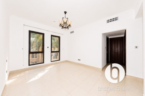 شقة للإيجار في Old Town، دبي، الإمارات العربية المتحدة 3 غرفة نوم ، 176 متر مربع ، رقم 758107 - صورة 10