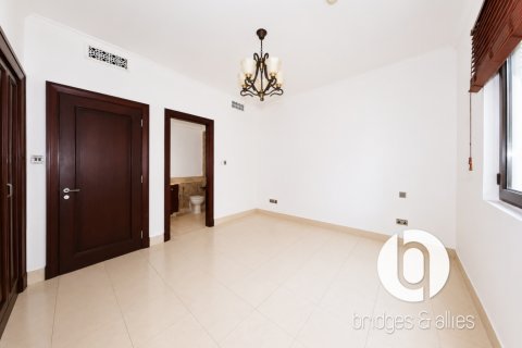 شقة للإيجار في Old Town، دبي، الإمارات العربية المتحدة 3 غرفة نوم ، 176 متر مربع ، رقم 758107 - صورة 16