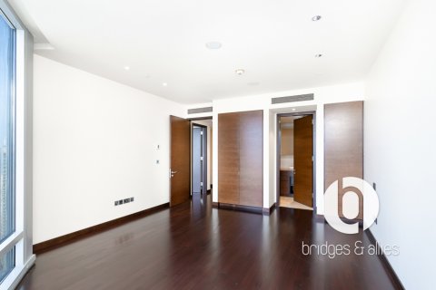 Apartemen di Downtown Dubai (Downtown Burj Dubai), UEA 3 kamar tidur, 247 m2 nomor 758106 - foto 10