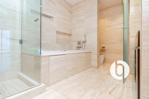 Apartemen di Downtown Dubai (Downtown Burj Dubai), UEA 3 kamar tidur, 247 m2 nomor 758106 - foto 24