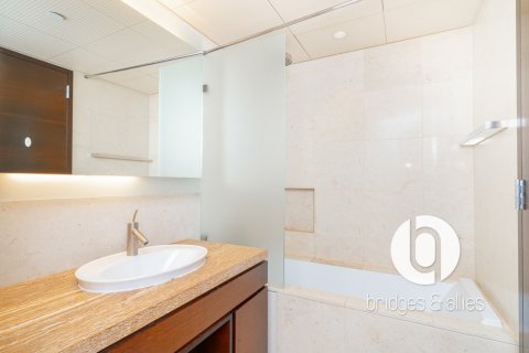 Apartemen di Downtown Dubai (Downtown Burj Dubai), UEA 3 kamar tidur, 247 m2 nomor 758106 - foto 25