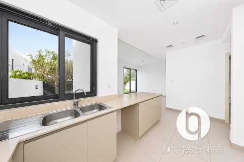 Vila di Dubai Hills Estate, UAE 4 bilik tidur, 231 meter persegi № 758110 - foto 5